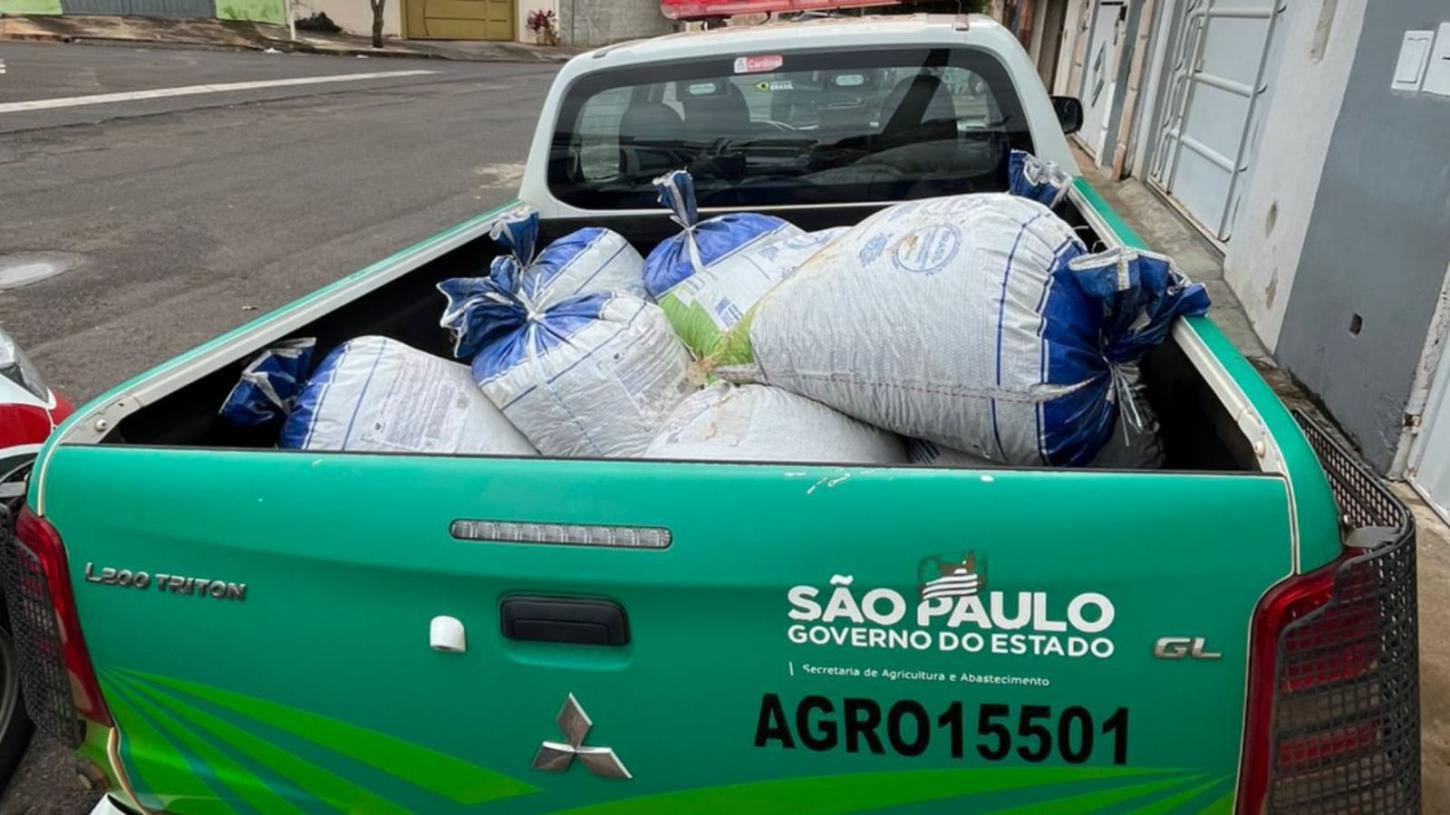PM recupera sacas de café furtadas e prende dois em Cristais Paulista