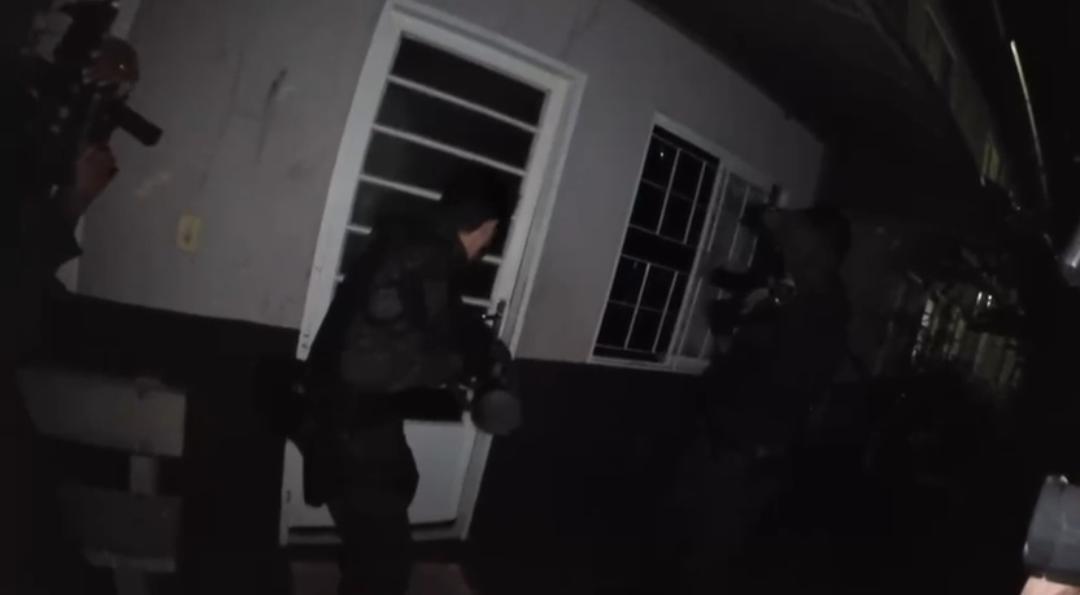 Polícia prende três acusados de roubar R$ 26 mil de supermercado em Batatais
