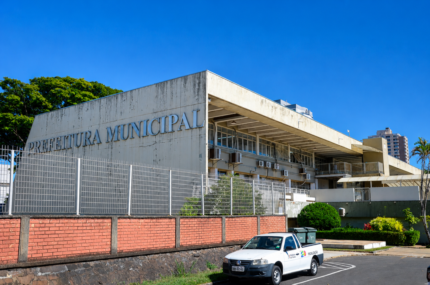 Prefeitura de Franca anuncia novos concursos com salários de até R$ 5,1 mil