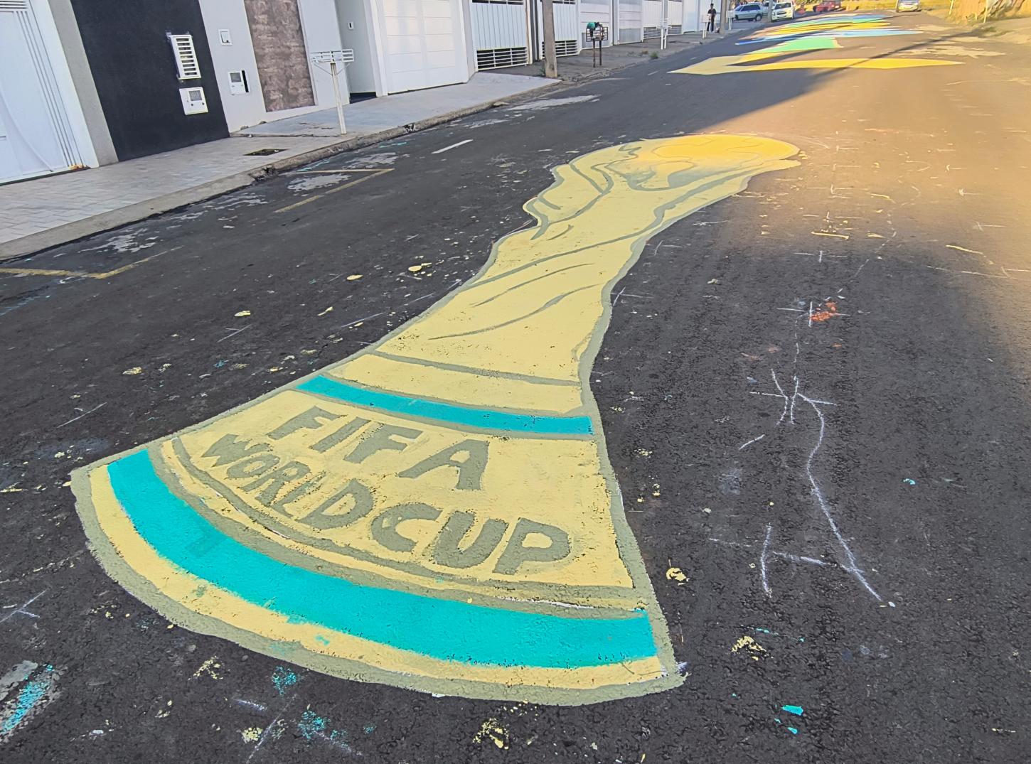 Rua ganha as cores da Seleção Brasileira no Jardim João Liporoni