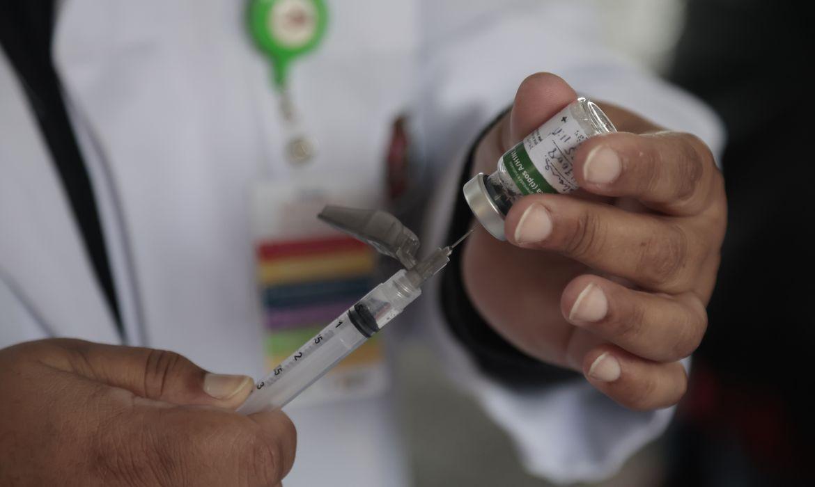 Vacinação contra a gripe já está disponível para toda a população