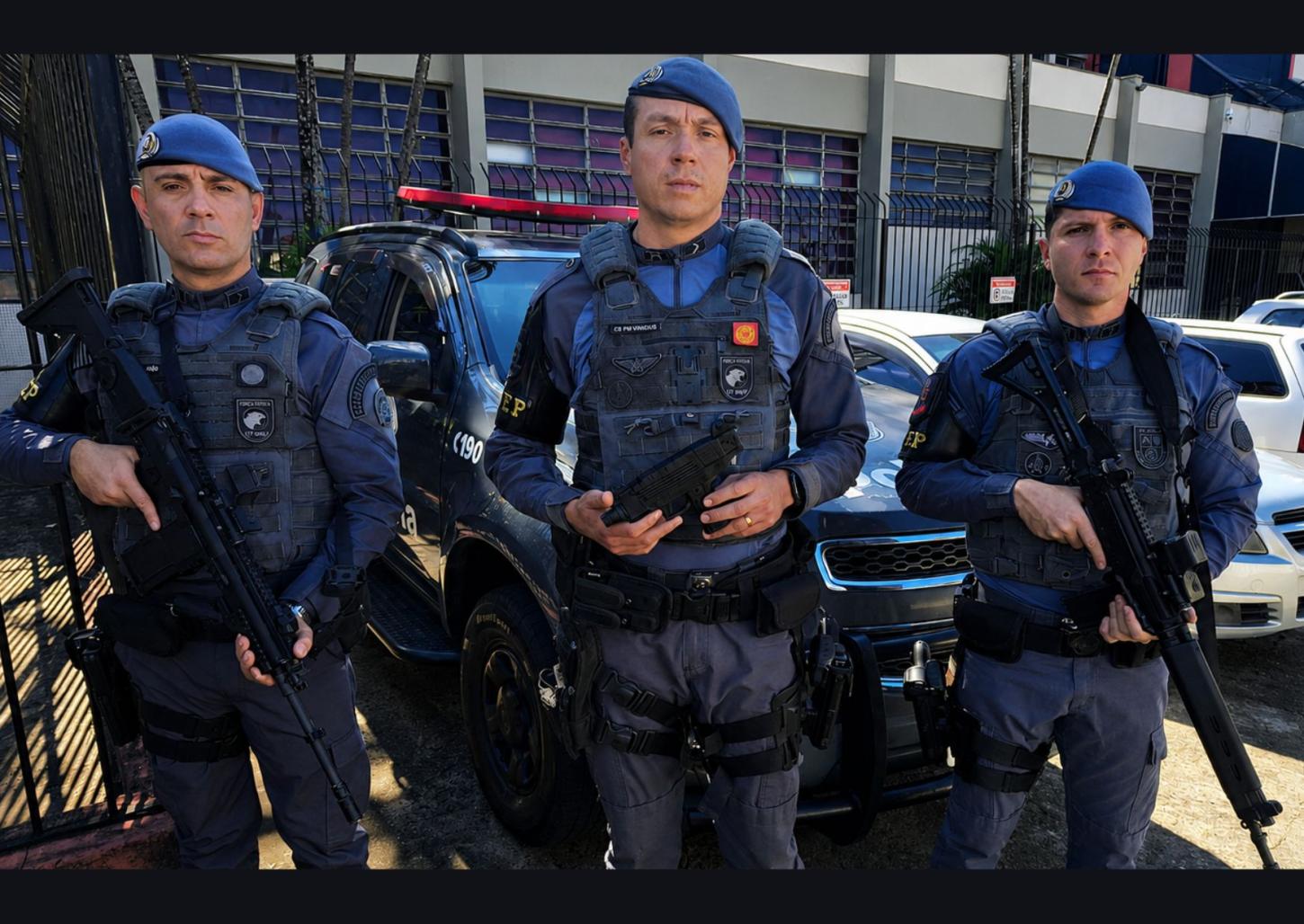 Baep apreende simulacro de arma de fogo com homem em situação de rua