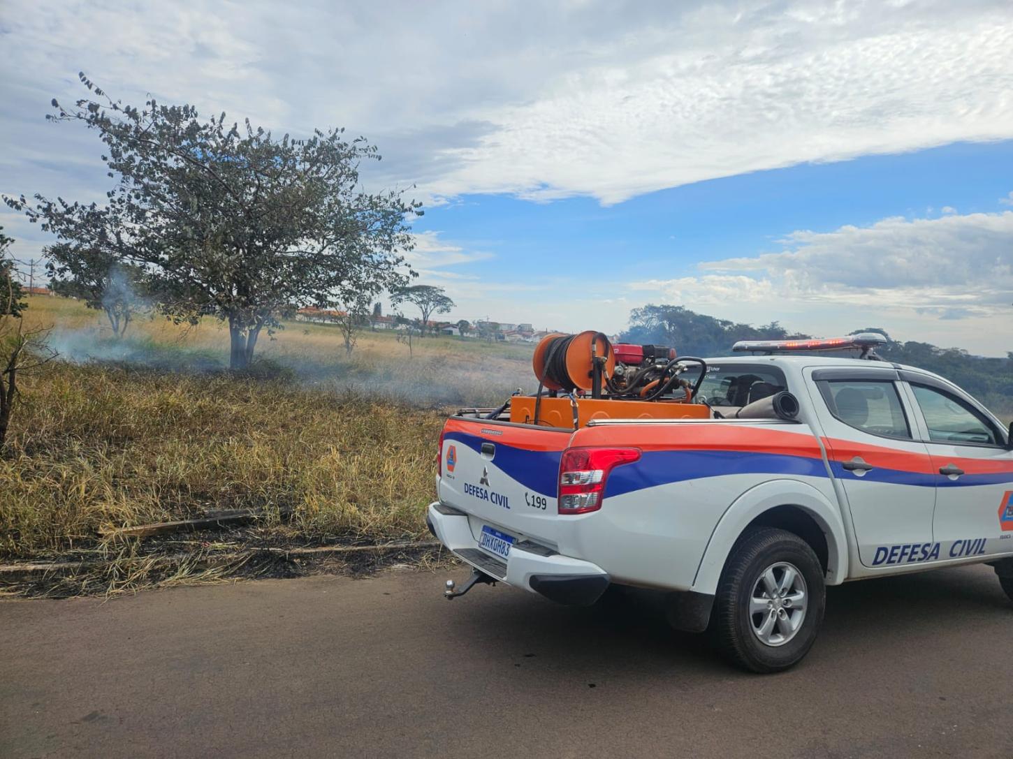 Homem é multado em R$ 13 mil por atear fogo em terreno próximo à Unesp