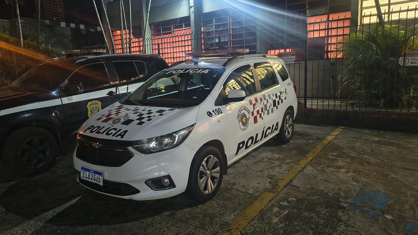 Briga entre pai e padrasto termina com disparo de arma de fogo em Restinga 