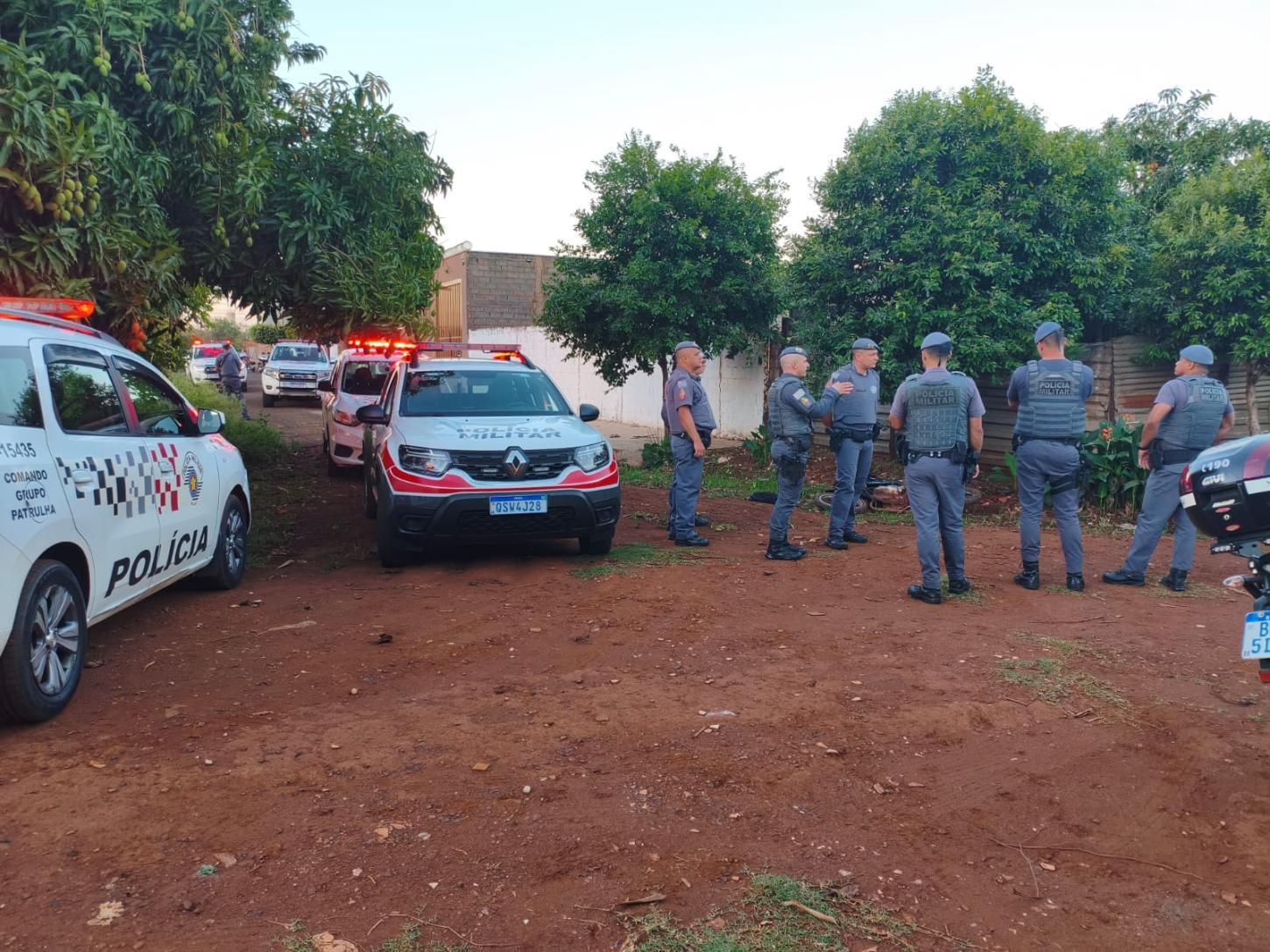 Ladrão furta moto, tenta fugir da Polícia Militar, mas acaba preso 