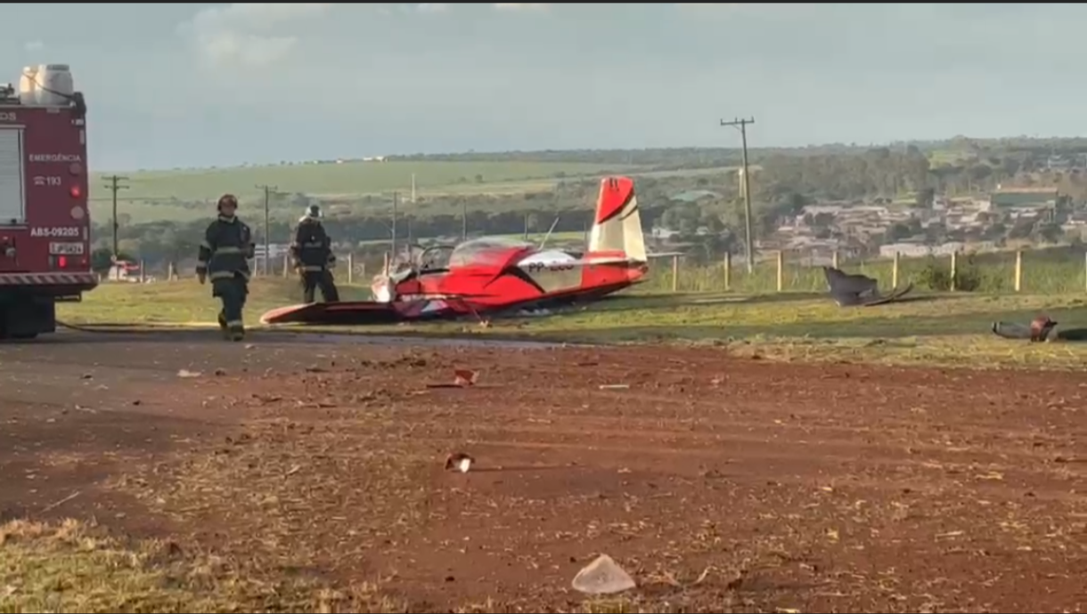 Avião cai na região de Franca e deixa dois mortos