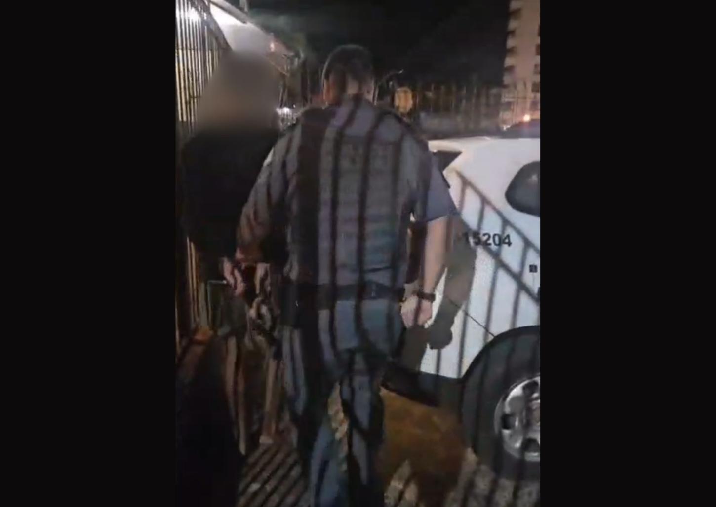 PM captura adolescente traficante na avenida Abrahão Brickmann 