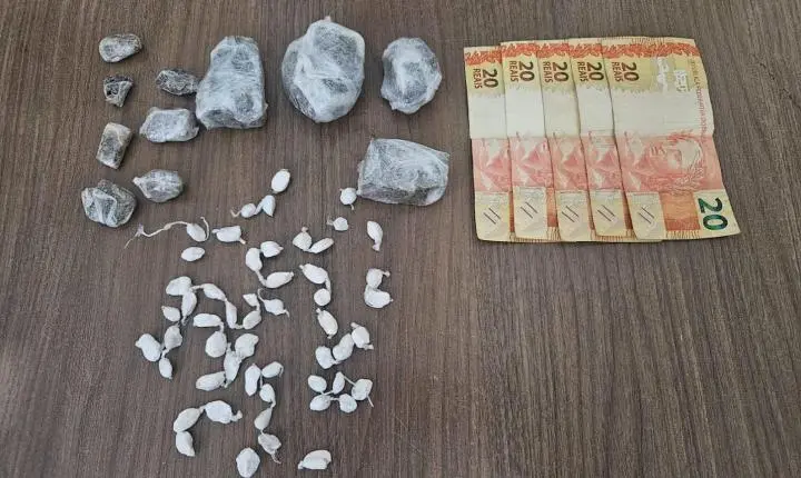 PM apreende adolescentes que vendiam drogas em frente a igreja no Portinari