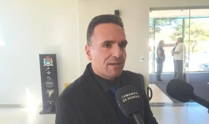 Advogado denuncia demolição parcial do centro comunitário do Palmeiras