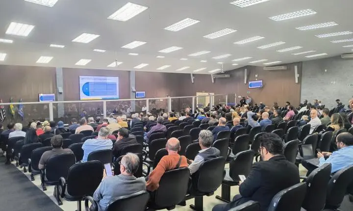 Audiência pública debate zoneamento ambiental e urbano na região do Rio Canoas
