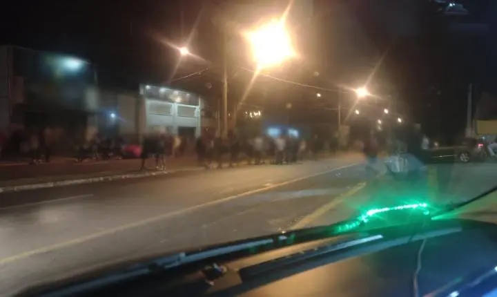 Avenida vira ponto de aglomerações, brigas e perturbação do sossego