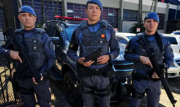 Baep apreende simulacro de arma de fogo com homem em situação de rua