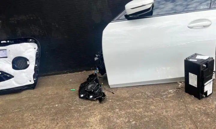 Carro de influencer é periciado; Justiça decretou a prisão preventiva dele