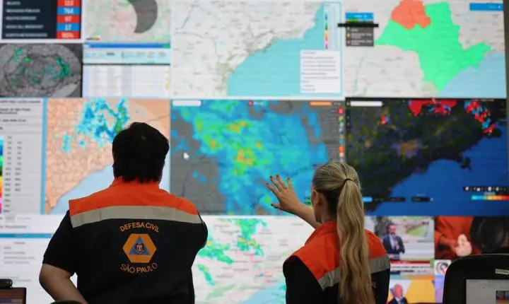 Defesa Civil faz alerta meteorológico para todo Estado de São Paulo; assista 