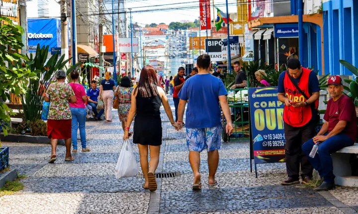 Dia dos Namorados deve movimentar mais de R$ 20 milhões em Franca