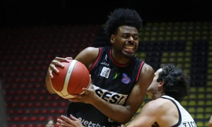  Franca perde para o Corinthians e sofre primeira derrota no NBB