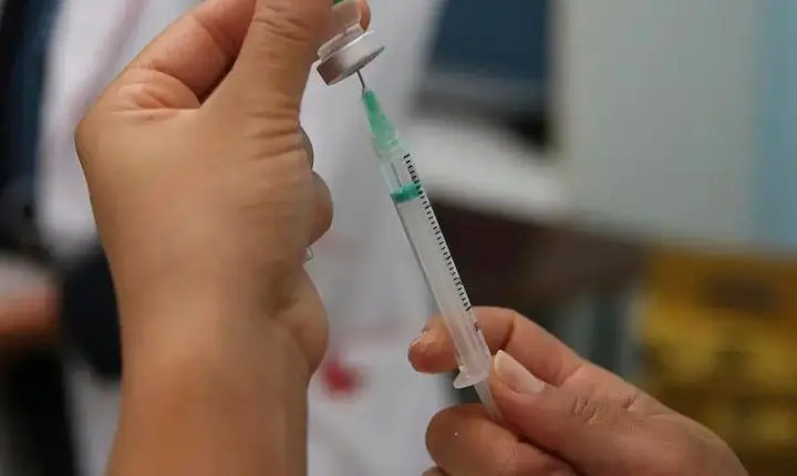 Vacinação contra a gripe acontece neste sábado na ETEC Júlio Cardoso