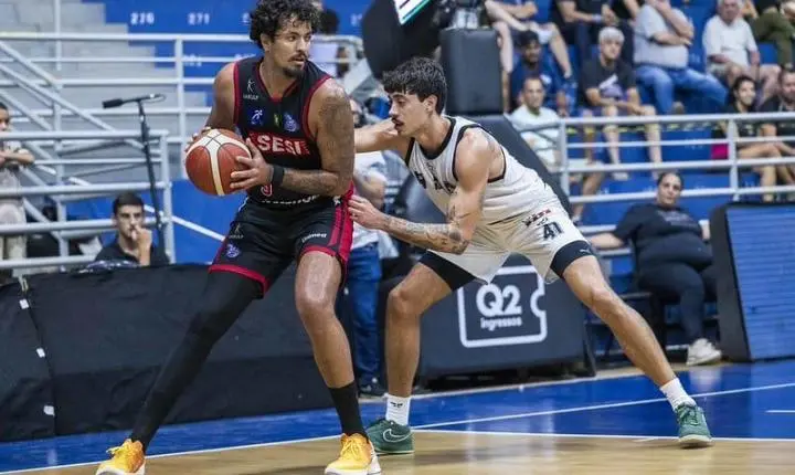 Franca vence o Botafogo-RJ no Pedrocão e larga na frente nos playoffs do NBB