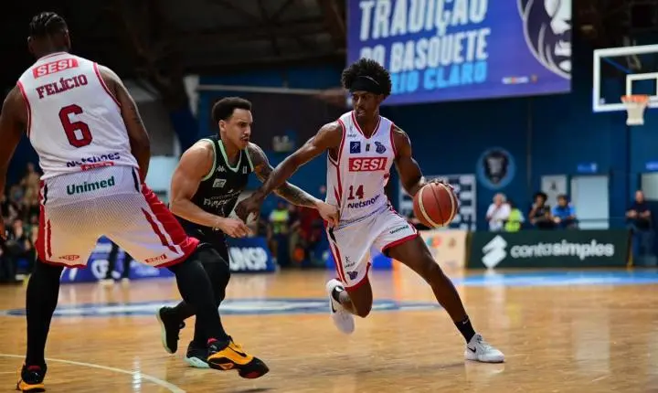 Franca vence o Rio Claro fora de casa e confirma a liderança no NBB