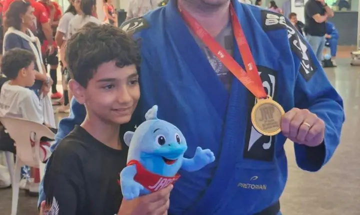 Francano conquista duas medalhas de ouro nos Jogos da Advocacia