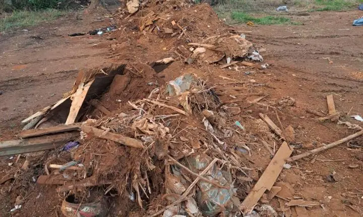 Homem é multado pela GCM em R$ 4,3 mil por descarte irregular de entulho