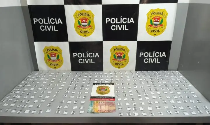 Homem é preso com mais de 300 papelotes de cocaína no Parque Moema