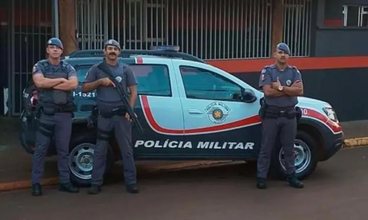 Homem é preso com moto furtada e cocaína em São José da Bela Vista