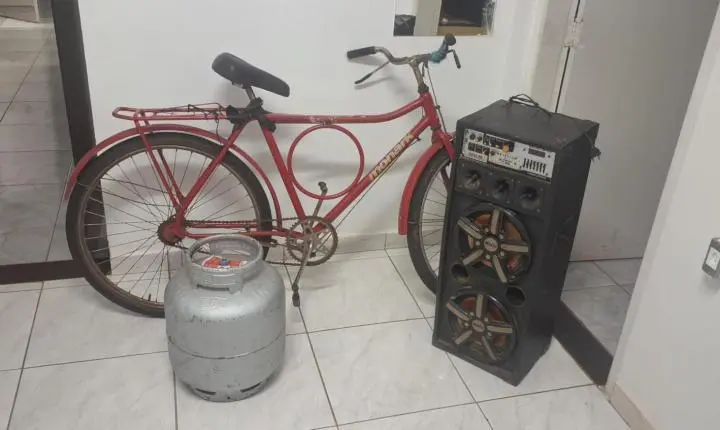 Homem é preso com objetos furtados de residência em Cristais Paulista