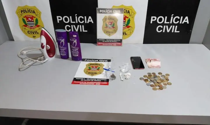 Homem tenta fugir por buraco na parede e pelos telhados, mas acaba preso pela Dise
