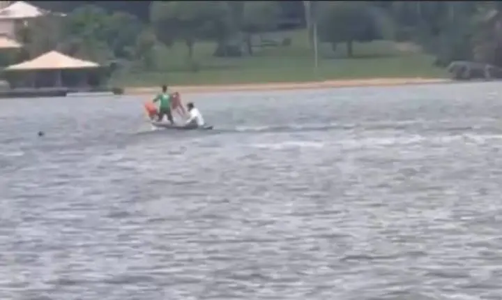 Imagens mostram resgate de tio de adolescente desaparecido no Rio Grande