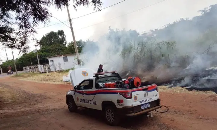 Incêndio em área de mata mobiliza GCM e Defesa Civil em Franca