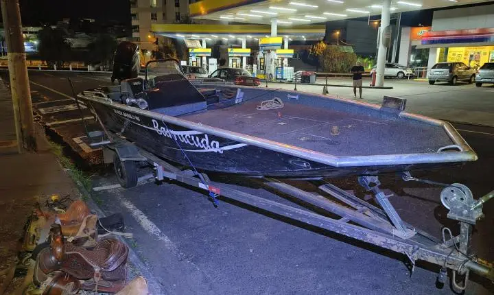 Lancha furtada em Delfinópolis (MG) é recuperada pela Força Tática em Franca