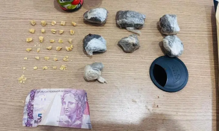 Mulher é flagrada com crack e acaba detida pela PM em Franca