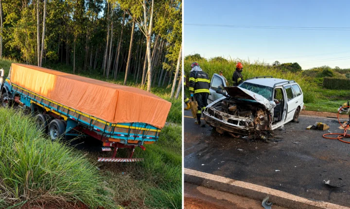 Mulher fica presa às ferragens em acidente na João Traficante 