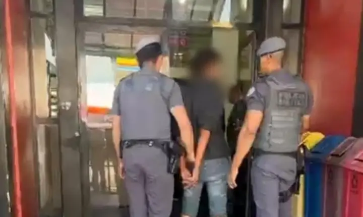 Mulher investigada por furtos é capturada pela PM no Leporace