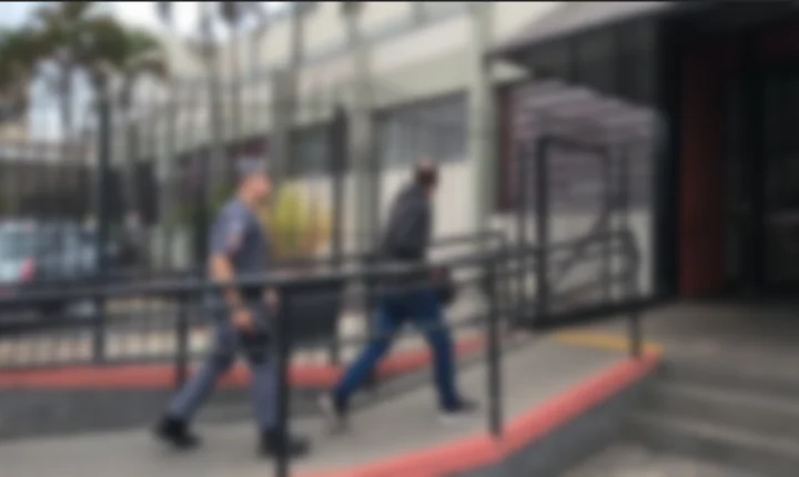Ladrão assalta idosa, leva pulseiras e anéis, mas caba preso pela PM