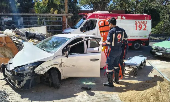 Motorista sob efeito de remédios causa acidente no bairro Estação