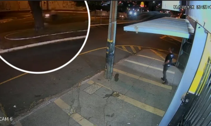 Câmera flagrou atropelamento na avenida Major Nicácio 