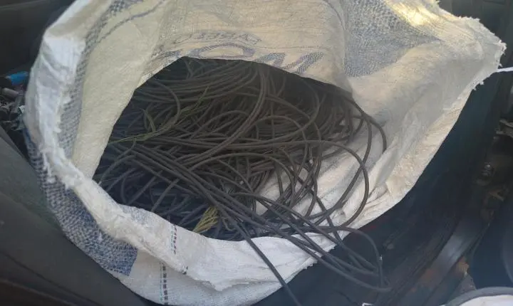 Trio é preso pela PM após furtar fios de usina de energia fotovoltaica