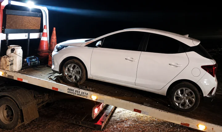PM Ambiental prende criminosos e recupera carro roubado em Franca