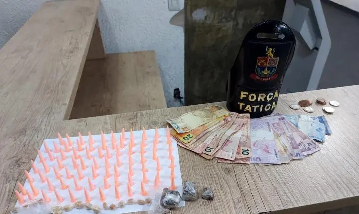 Traficante tenta fugir da Força Tática e acaba preso perto de escola 